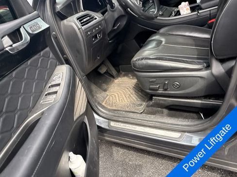 Used 2020 Hyundai Palisade Limited FWD image 9