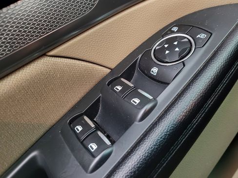 Used 2017 Ford Explorer FWD image 27