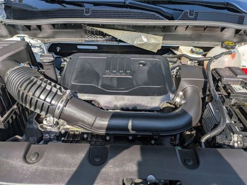 Used 2025 Chevrolet Blazer LT image 35