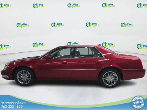 Used 2009 Cadillac DTS Performance FWD image 9