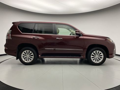 Used 2019 Lexus GX 460 Premium w/ Premium Package image 6