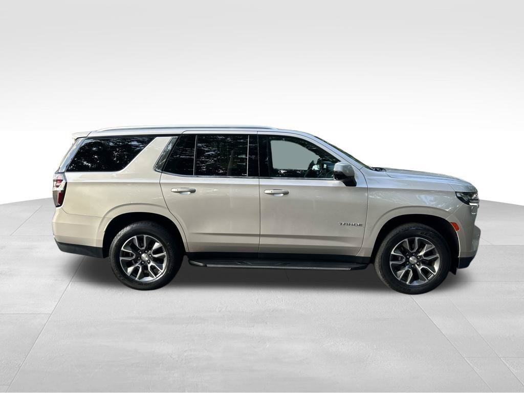 Used 2021 Chevrolet Tahoe LT w/ LT Signature Package AWD/4WD image 7