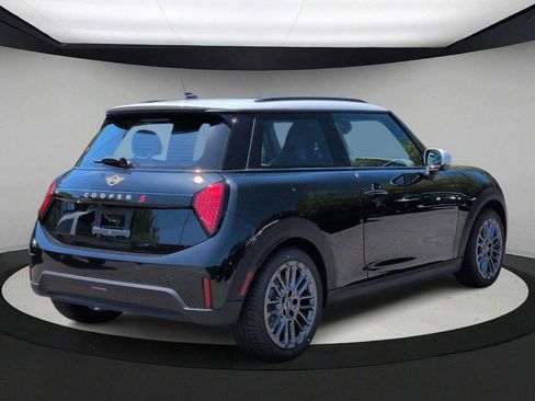New 2026 MINI Cooper S FWD image 8
