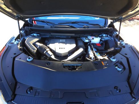 New 2026 Buick Enclave Sport Touring w/ Super Cruise Package image 3