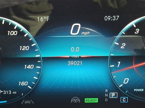Used 2023 Mercedes-Benz GLS 450 4MATIC image 23
