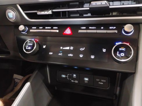 New 2025 Hyundai Sonata SEL image 30