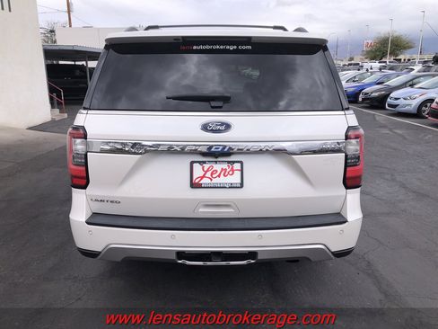 Used 2018 Ford Expedition Max Limited w/ Equipment Group 302A image 4