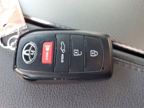 Certified 2025 Toyota Sequoia Limited w/ Tow Technology Package image 28