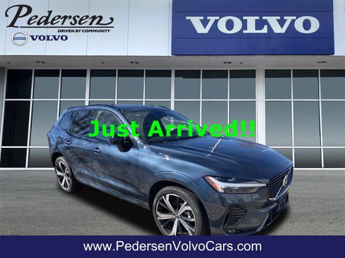 Used 2023 Volvo XC60 B5 Ultimate w/ Climate Package image 1
