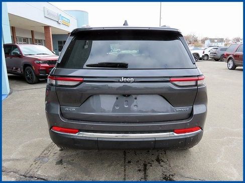 Certified 2023 Jeep Grand Cherokee Laredo w/ Luxury Tech Group I image 6