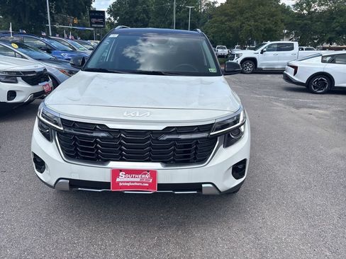 Used 2024 Kia Seltos SX AWD/4WD image 7