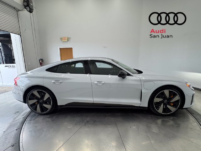 Used 2022 Audi RS e-tron GT w/ Carbon Performance Package AWD/4WD image 45