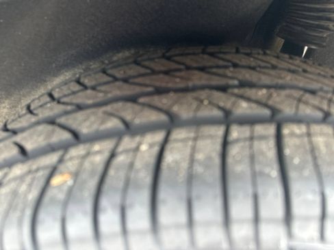 Used 2024 Honda CR-V EX-L image 10