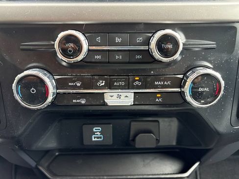 Certified 2024 Ford F150 XLT AWD/4WD image 33