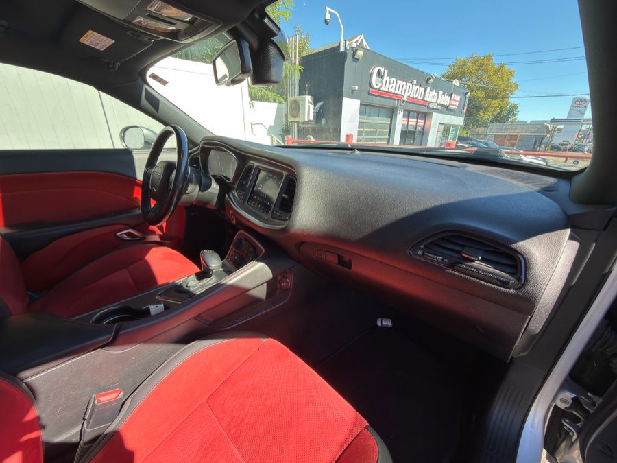 Used 2019 Dodge Challenger R/T w/ Plus Package RWD image 35