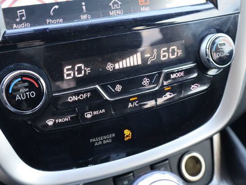 Used 2015 Nissan Murano SL w/ SL Technology Package AWD/4WD image 23