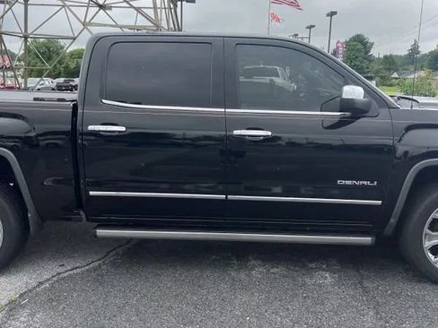 Used 2017 GMC Sierra 1500 Denali w/ Denali Ultimate Package AWD/4WD image 14