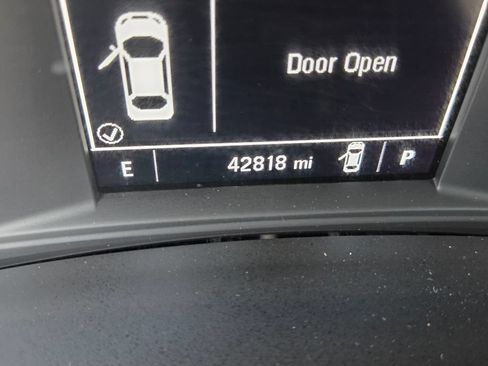Used 2022 Chevrolet Malibu LS FWD image 27