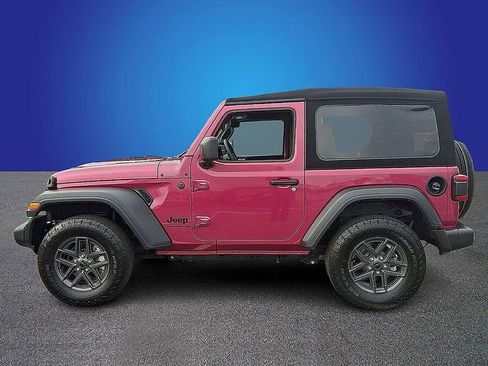 Used 2024 Jeep Wrangler Sport AWD/4WD image 7