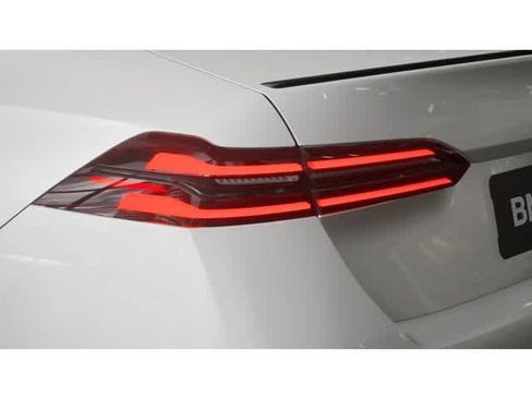 New 2026 BMW 530i w/ M Sport Package image 8