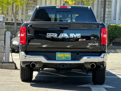 Certified 2025 RAM 1500 Big Horn AWD/4WD image 5