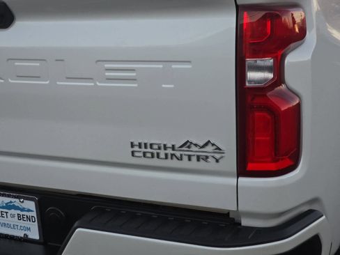 Used 2021 Chevrolet Silverado 3500 High Country w/ Z71 Off-Road Package image 26