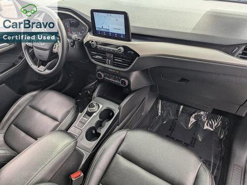 Used 2022 Ford Escape SEL FWD image 10