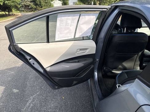 Used 2023 Toyota Corolla LE image 12