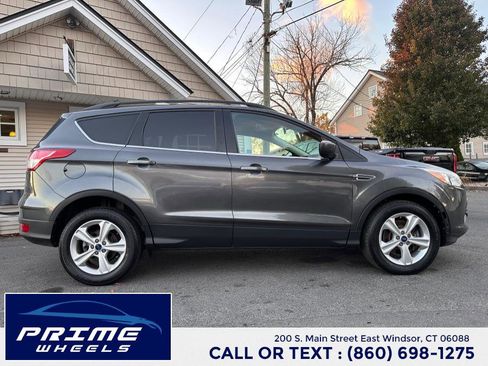Used 2016 Ford Escape SE w/ Equipment Group 201A image 8