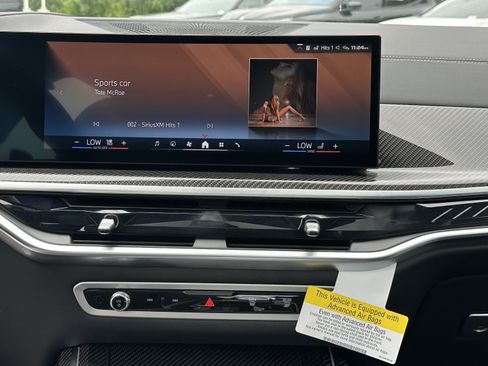 Used 2026 BMW X7 M60i AWD/4WD image 29
