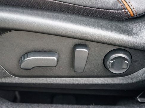 Used 2025 Subaru Forester Sport image 24