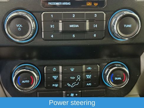 Used 2020 Ford F350 Lariat w/ FX4 Off-Road Package AWD/4WD image 19
