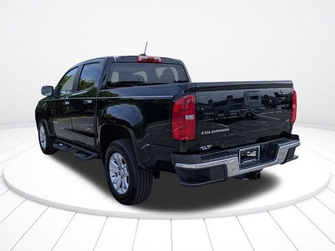 Used 2022 Chevrolet Colorado LT w/ Chrome Appearance Package RWD image 5