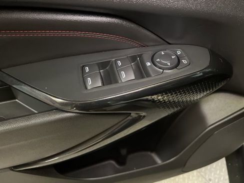 Used 2024 Chevrolet Trax RS w/ Sunroof Package image 49