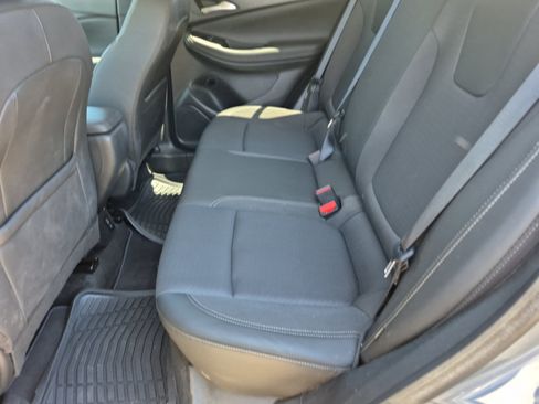 Used 2024 Buick Encore GX Preferred FWD image 19