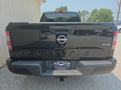 Used 2022 Nissan Frontier S w/ Technology Package AWD/4WD image 6