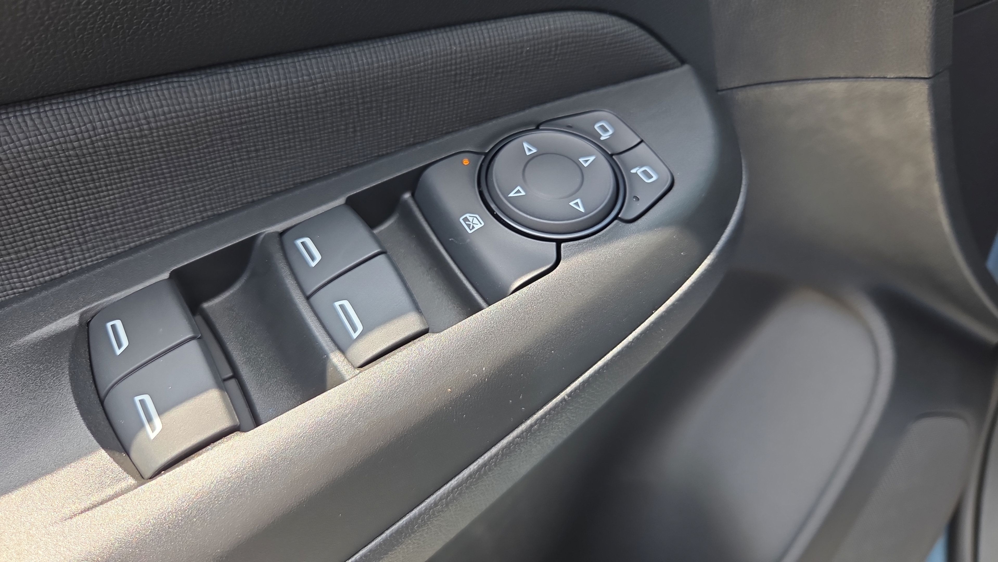 New 2026 Buick Envista Sport Touring w/ Convenience I Package FWD image 31