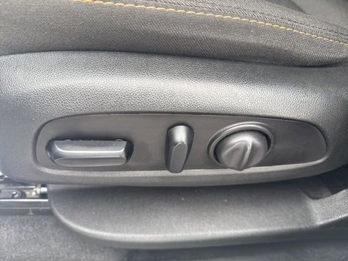 Certified 2021 Chevrolet Equinox LT w/ LPO, Cargo Package image 30