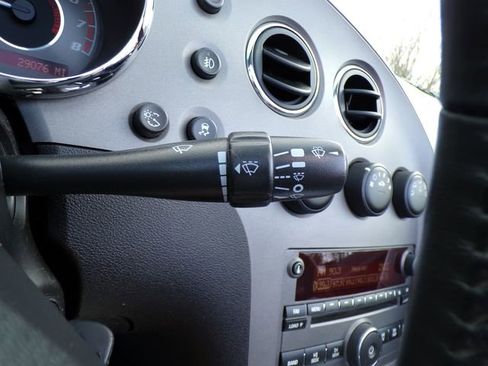 Used 2007 Pontiac Solstice GXP w/ Premium Package image 22