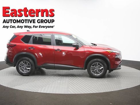 Used 2023 Nissan Rogue S AWD/4WD image 46