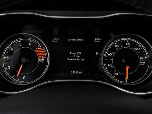 Used 2021 Jeep Cherokee Limited w/ Mopar Interior Package image 29