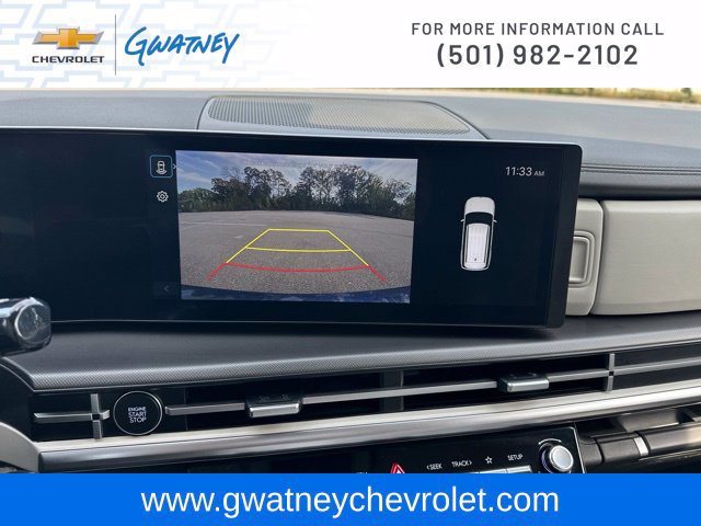 Used 2025 Hyundai Santa Fe SEL FWD image 18
