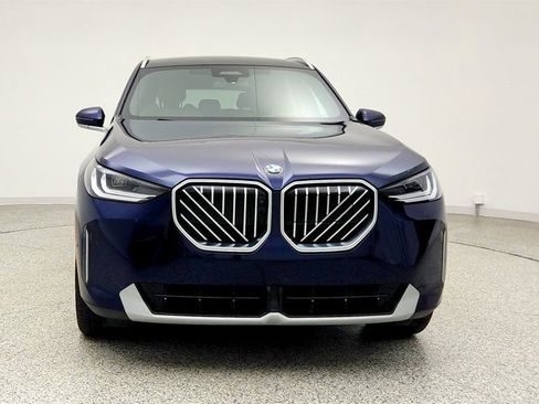 Used 2025 BMW X3 xDrive30i w/ Premium Package image 2