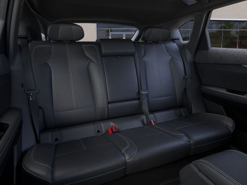 New 2025 Cadillac Optiq Luxury 1 image 46