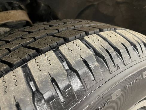 Used 2021 Chevrolet Silverado 1500 RST image 8