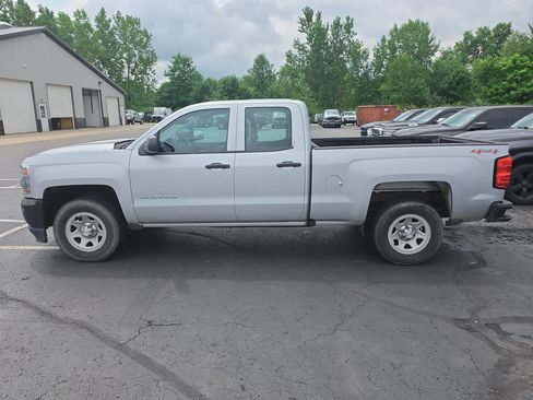 Used 2017 Chevrolet Silverado 1500 W/T AWD/4WD image 6