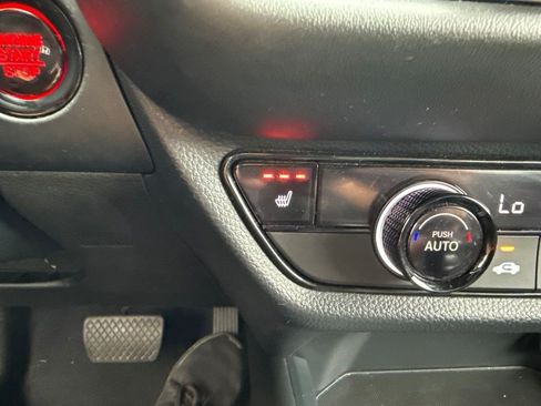 Used 2023 Honda HR-V Sport image 14