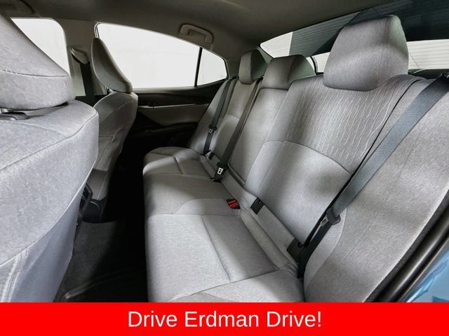 Used 2026 Toyota Camry LE FWD image 8