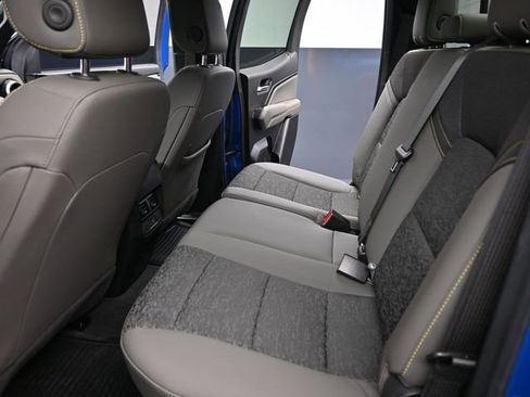 Used 2024 Chevrolet Colorado ZR2 w/ Technology Package image 19