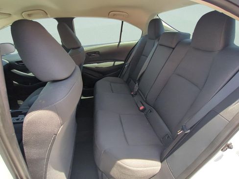 Used 2023 Toyota Corolla LE FWD image 9